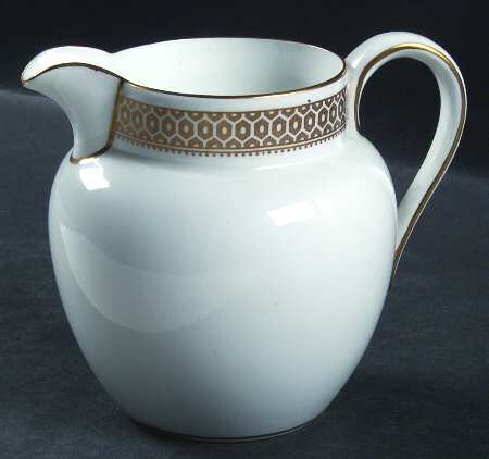Golden Honeycomb 16 Oz Jug