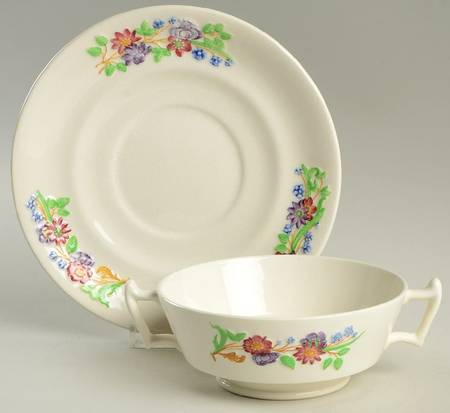 Golden State Footed Cream Soup Bowl & Saucer Set