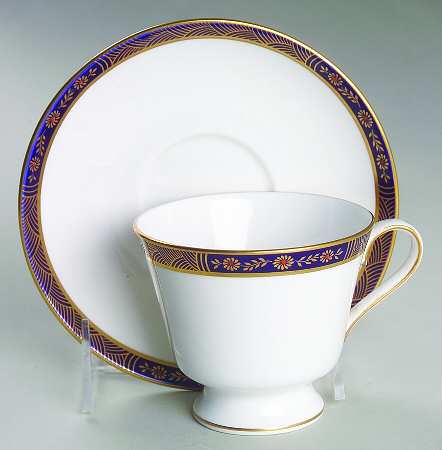 Granville Footed Cup & Saucer Set
