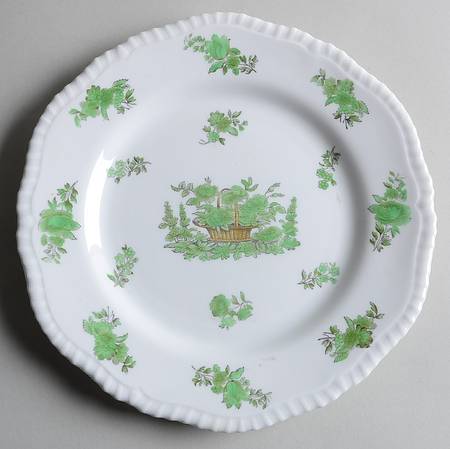 Green Basket (Bone, Gadroon, No Trim) Luncheon Plate