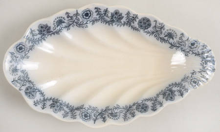 Gray Delhi Shell Shaped Dish