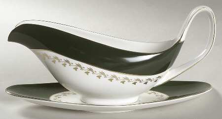 Green Velvet Gravy Boat & Underplate