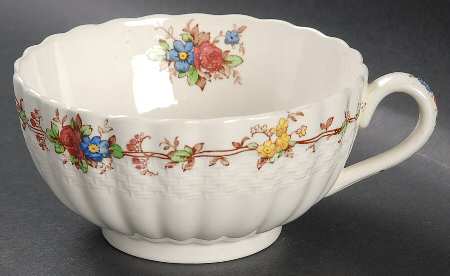 Hazel Dell Off White Oversized Cup
