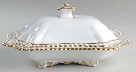 Hallmark (Gadroon Shape) Rectangular Covered Vegetable