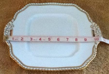 Hallmark (Gadroon Shape) Square Handled Cake Plate