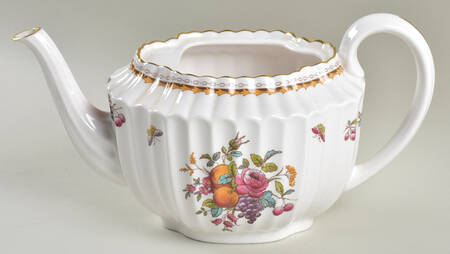 Harvest Rose (Gold Trim) Teapot No Lid