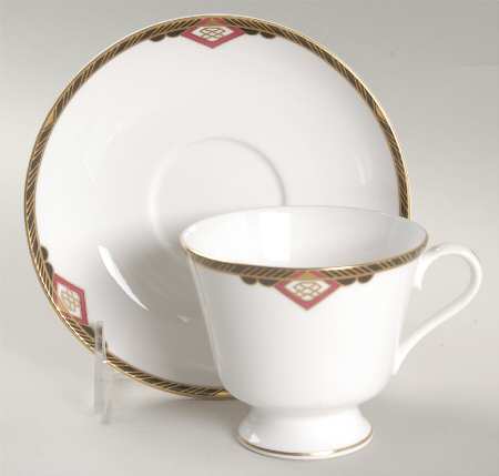 Harvard Footed Cup & Saucer Set