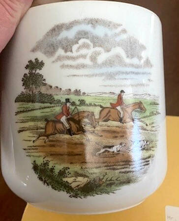 Herring Hunt, The Hunt (Green, Scalloped) Small Canister No Lid
