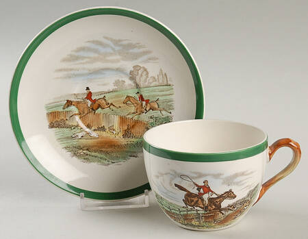 Herring Hunt, The Hunt (Green, Scalloped) Flat Cup & Saucer Set