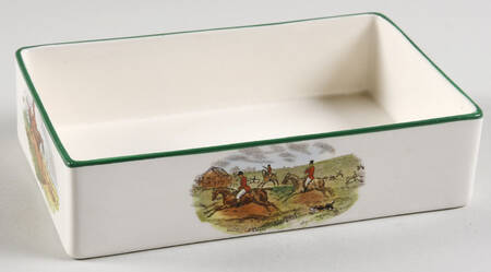 Herring Hunt, The Hunt (Green, Scalloped) 6" Rectangular Box No Lid