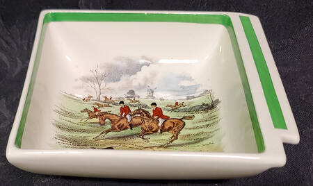 Herring Hunt, The Hunt (Green, Scalloped) 5" Ashtray
