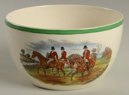Herring Hunt, The Hunt (Green, Scalloped) Cranberry Bowl