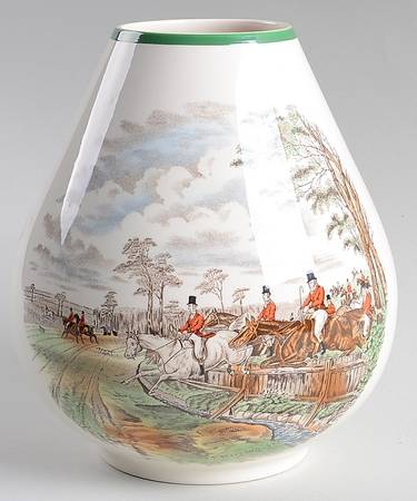 Herring Hunt, The Hunt (Green, Scalloped) High Vase (Bulbous) by Spode