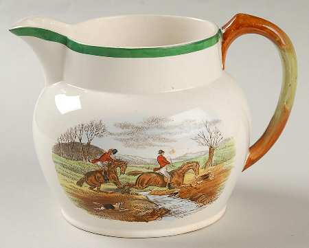 Herring Hunt, The Hunt (Green, Scalloped) 20 Oz Jug