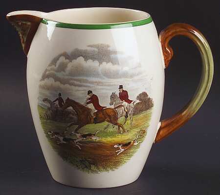 Herring Hunt, The Hunt (Green, Scalloped) 48 Oz Jug