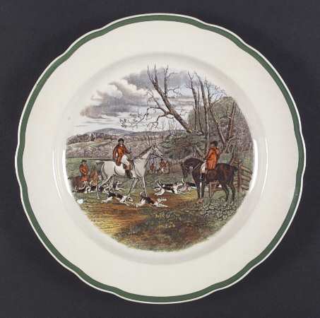 Herring Hunt, The Hunt (Green, Scalloped) Dinner Plate
