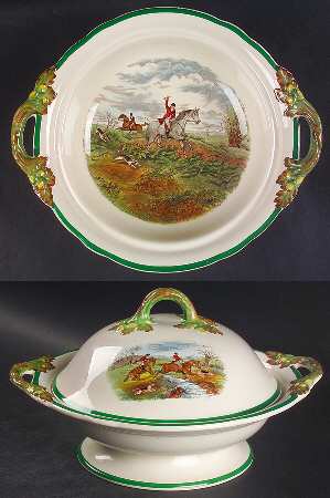Herring Hunt, The Hunt (Green, Scalloped) Round Covered Vegetable