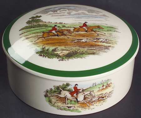 Herring Hunt, The Hunt (Green, Scalloped) 5" Round Box & Lid