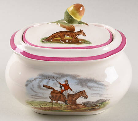 Herring Hunt The Hunt Red Sugar Bowl & Lid
