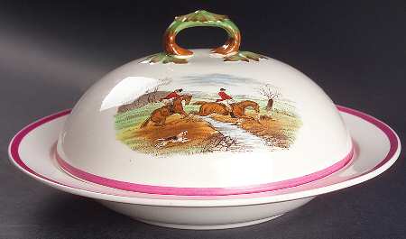 Herring Hunt The Hunt Red Muffin Dish & Lid