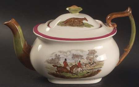 Herring Hunt The Hunt Red Small Teapot & Lid