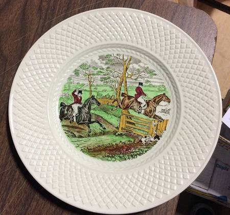 Herring Hunt (Mansard Shape) Salad Plate