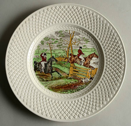 Herring Hunt (Mansard Shape) Luncheon Plate