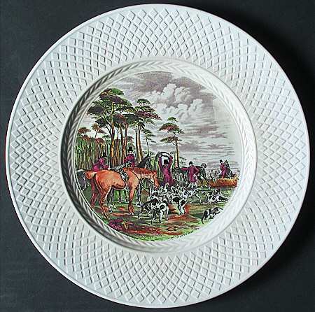 Herring Hunt (Mansard Shape) Dinner Plate