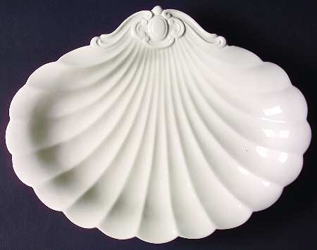 Imperial Fancies Large Shell Shaped Dish