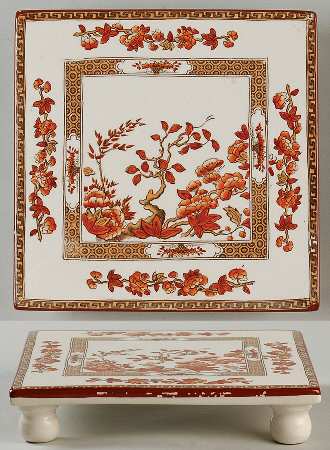 Indian Tree (Orange Rust, Scallop, Red Trim) 4 Toed Trivet
