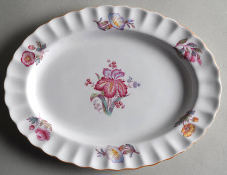Iris 10" Oval Serving Platter