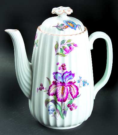 Iris Coffee Pot & Lid