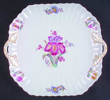 Iris Handled Cake Plate