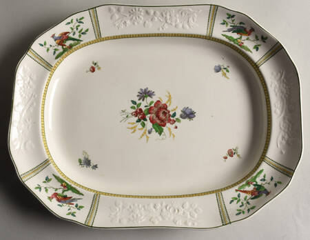 June (Green & Yellow, Embossed) 14" Oval Serving Platter