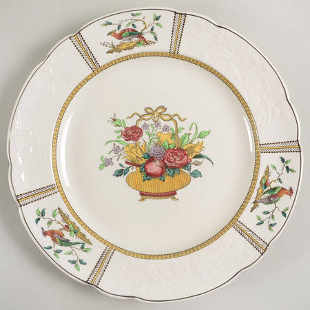 June (Basket Center) Luncheon Plate