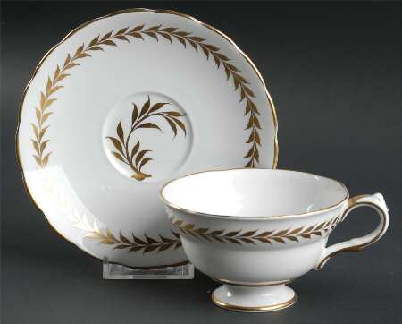 Laurel Gold Footed Cup & Saucer Set