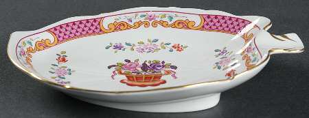 Lord Calvert 7" Leaf Dish
