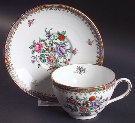 Lowestoft Flowers (Bone) Oversized Cup & Saucer Set