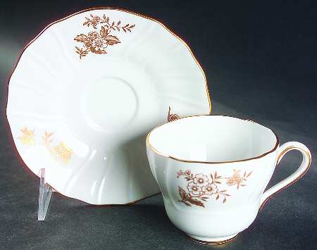 Louvain Flat Cup & Saucer Set