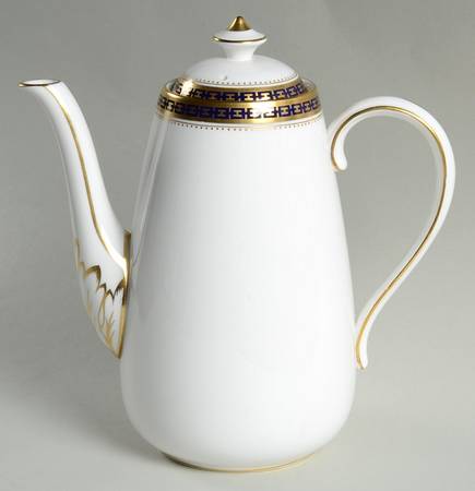 Majestic Coffee Pot & Lid