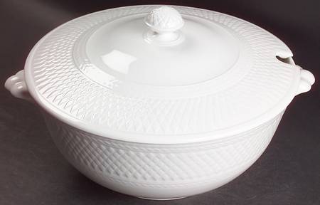 Mansard (Bone) Tureen &  Lid