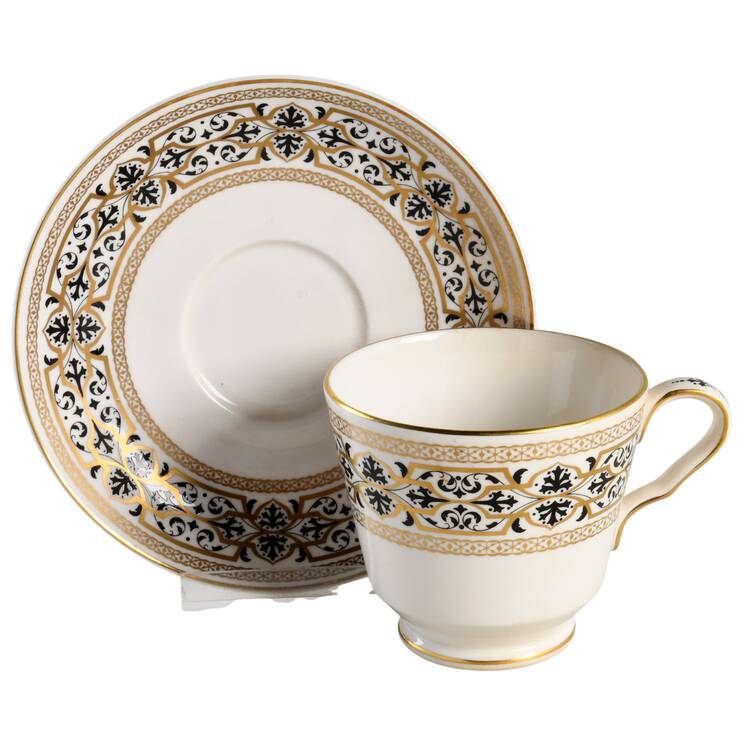 Mantilla Footed Cup & Saucer Set