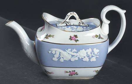 Maritime Rose Blue Teapot & Lid