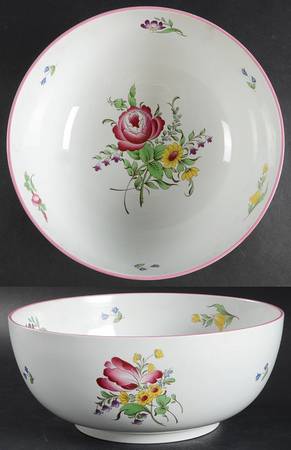 Marlborough Sprays 9" Salad Serving Bowl