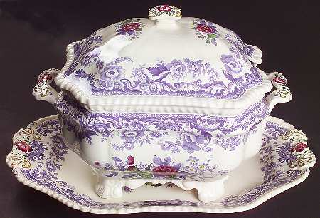 Mayflower Tureen & Lid w/Underplate