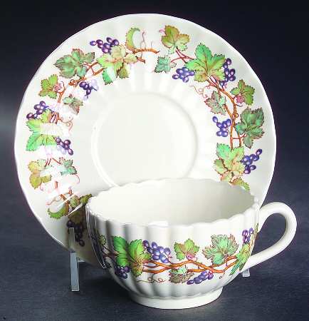 Monticello Vine Flat Cup & Saucer Set