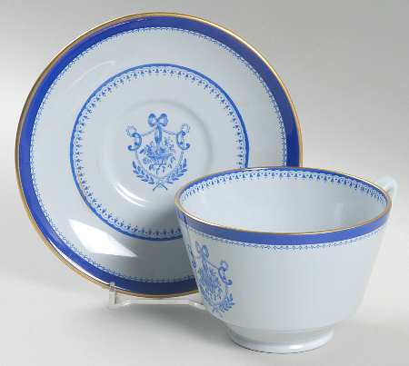 Newburyport Blue (Gold Trim) London Shape Oversized Cup & Saucer Set