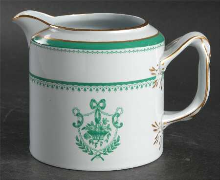 Newburyport Green (Gold Trim, No Verge Line) Creamer