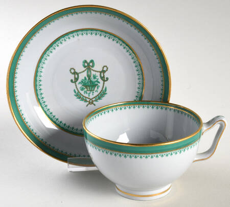 Newburyport Green (Gold Trim and Verge) Canton Shape Footed Cup & Saucer Set