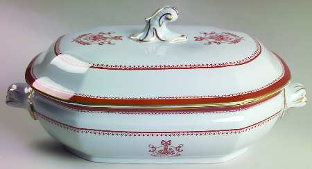 Newburyport Red (Gold Trim) Oval Covered Vegetable